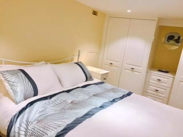 ベッドアンドブレックファースト The Old Bookshop