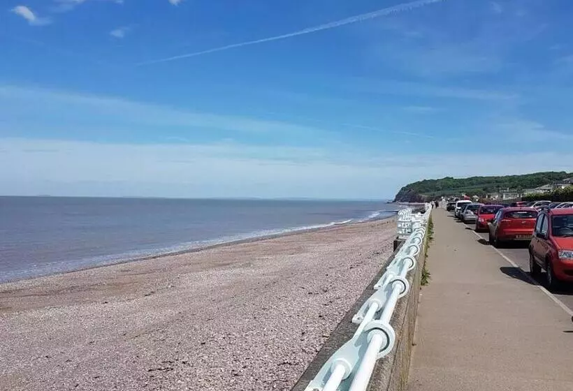 ベッドアンドブレックファースト The Old Bookshop