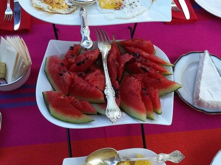 Bobo S Bed & Breakfast