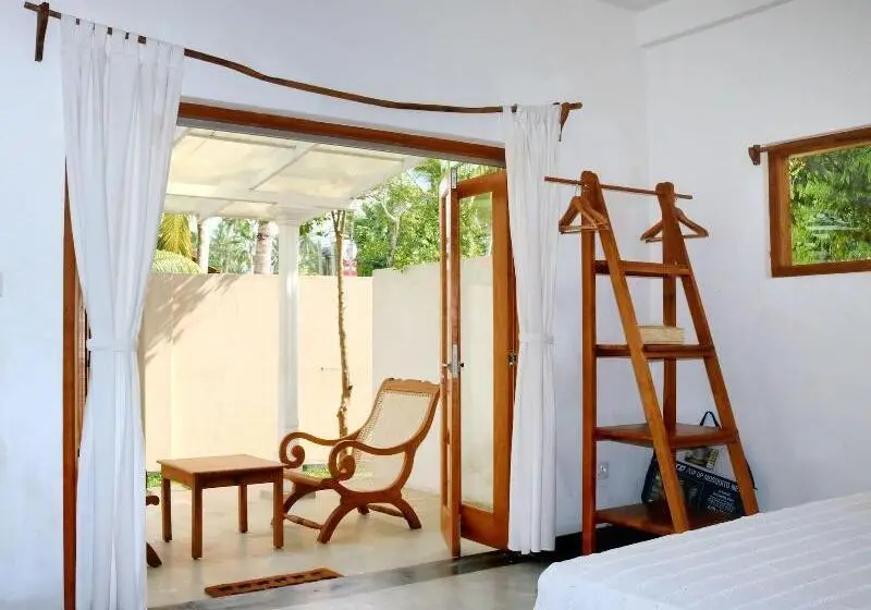 Bobo S Bed & Breakfast