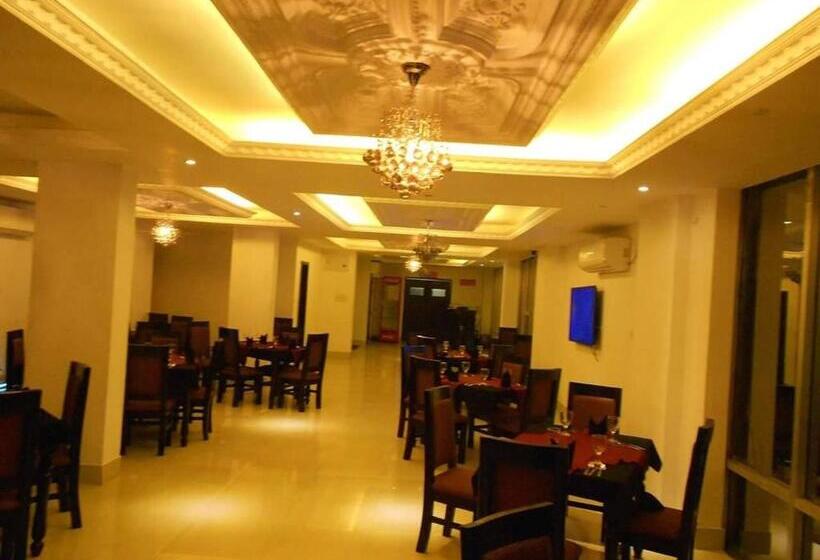 هتل 78 Firoza Inn