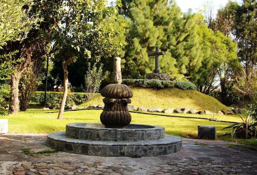 Отель El Cristo