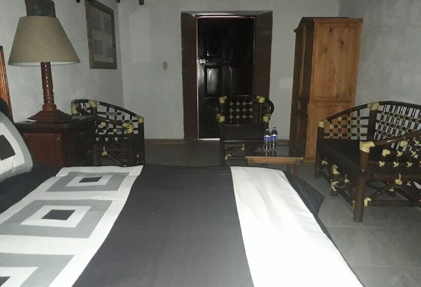 Отель El Cristo