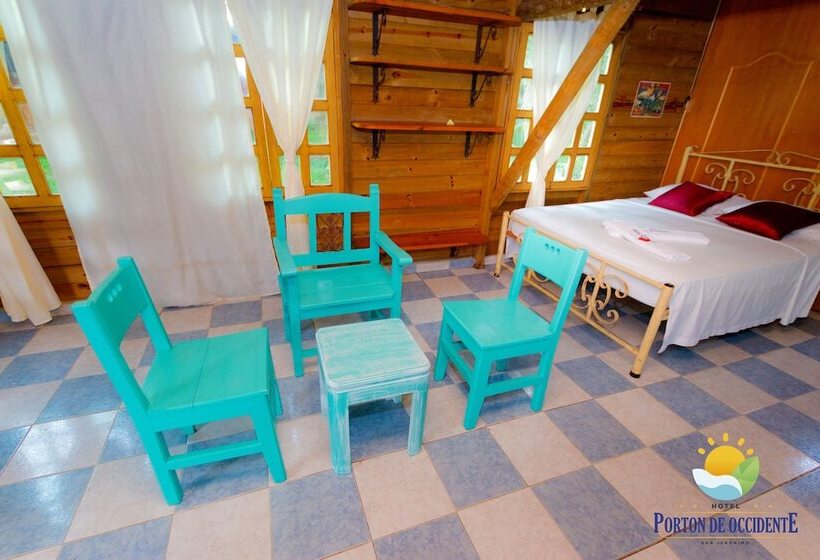 ホテル Porton De Occidente