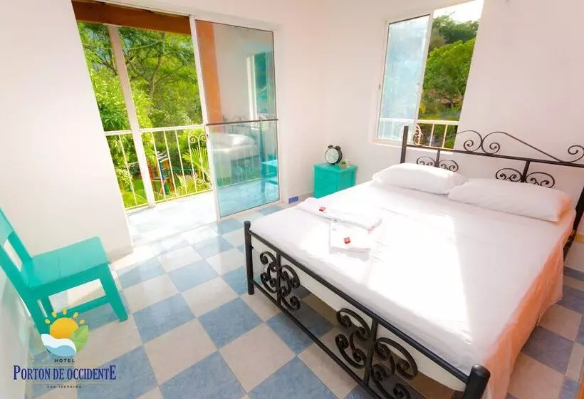 Hotelli Porton De Occidente