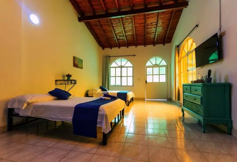 Hotelli Porton De Occidente