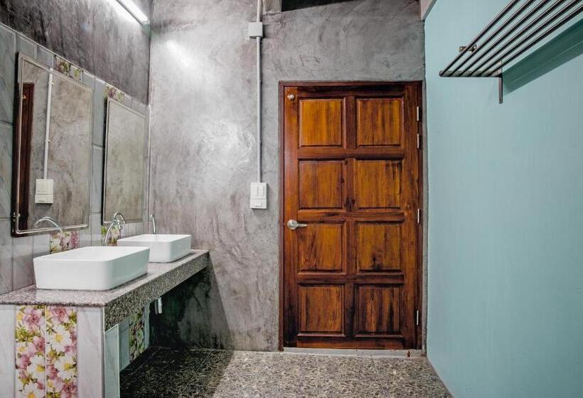 The Guest Hotel Krabi