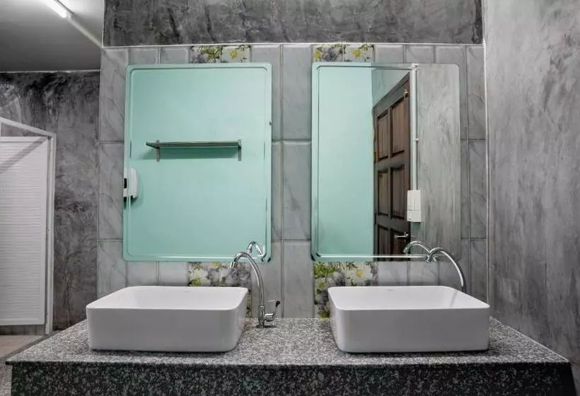 The Guest Hotel Krabi