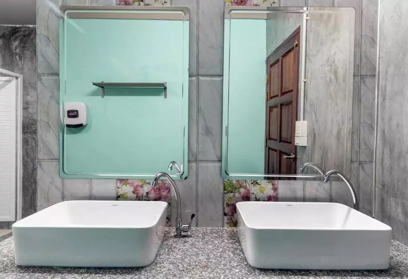 The Guest Hotel Krabi