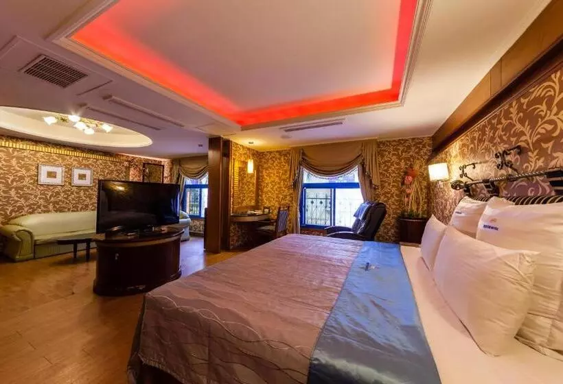 Lestar Motel