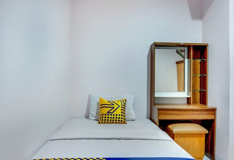 Мотель Spot On 2214 Wisma Jampea