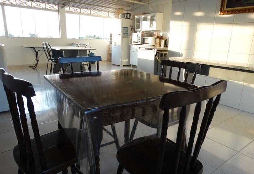 호스텔 Practic Pousada