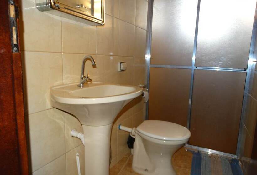 호스텔 Practic Pousada