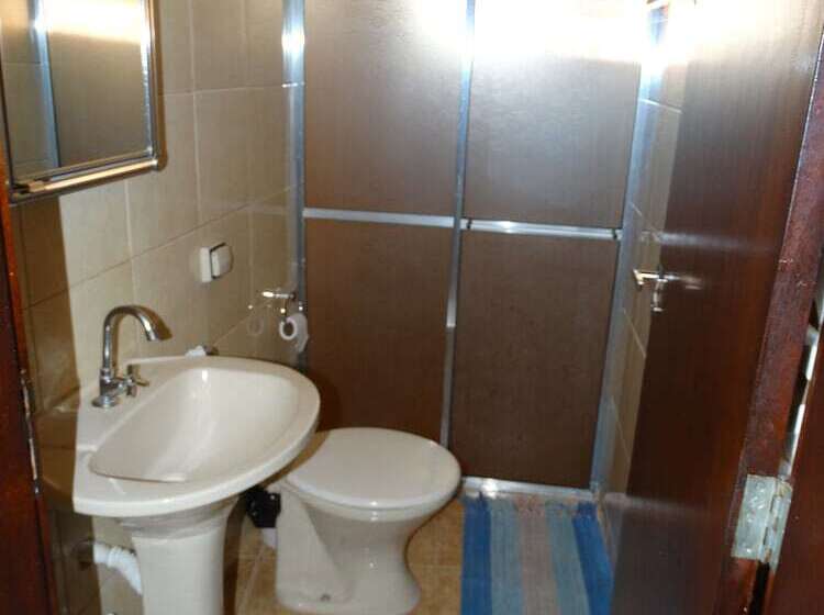 호스텔 Practic Pousada