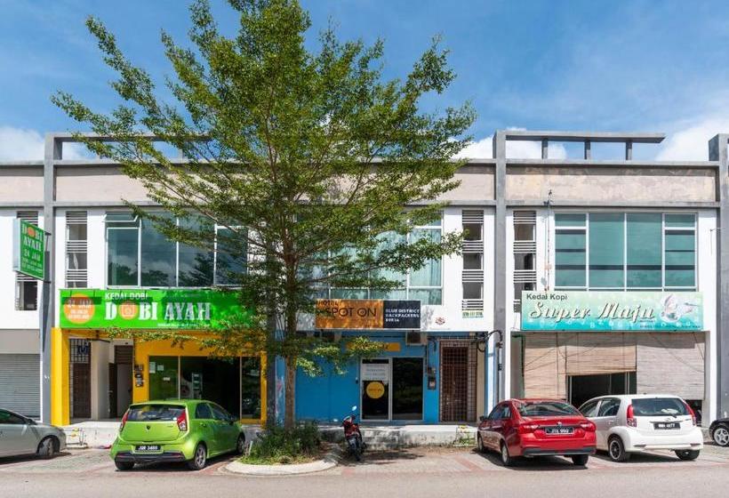 Hospedaria Spot On 89834 Blue District Backpackers