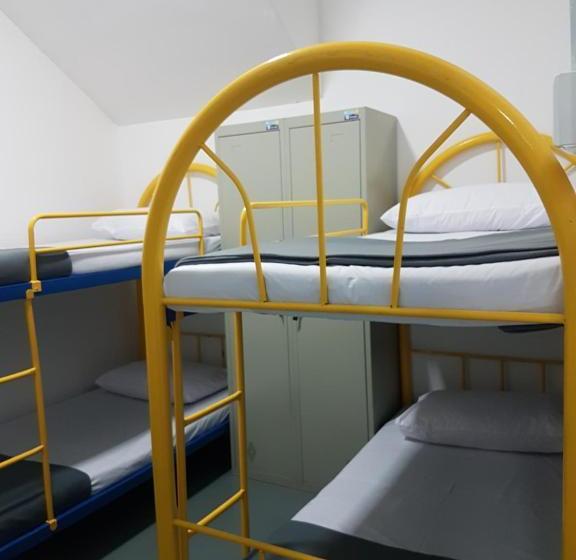 Hospedaria Spot On 89834 Blue District Backpackers