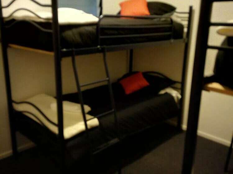 Hostel The Bouncing Lamb Backpackers