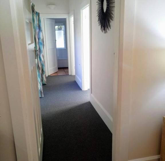 ベッドアンドブレックファースト Irongate Retreat