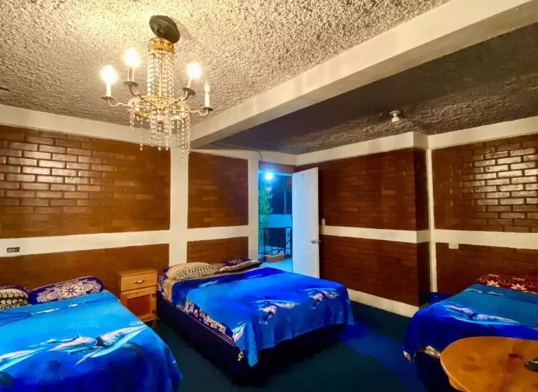 هتل El Mesón, Guatemala