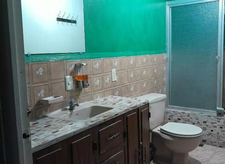 هتل El Mesón, Guatemala