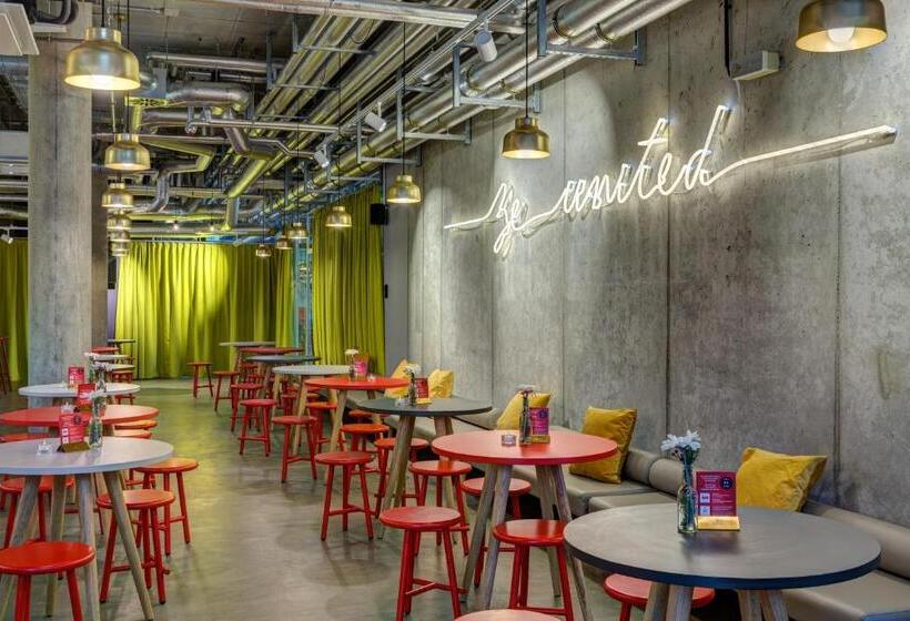 Meininger Hotel Berlin East Side Gallery