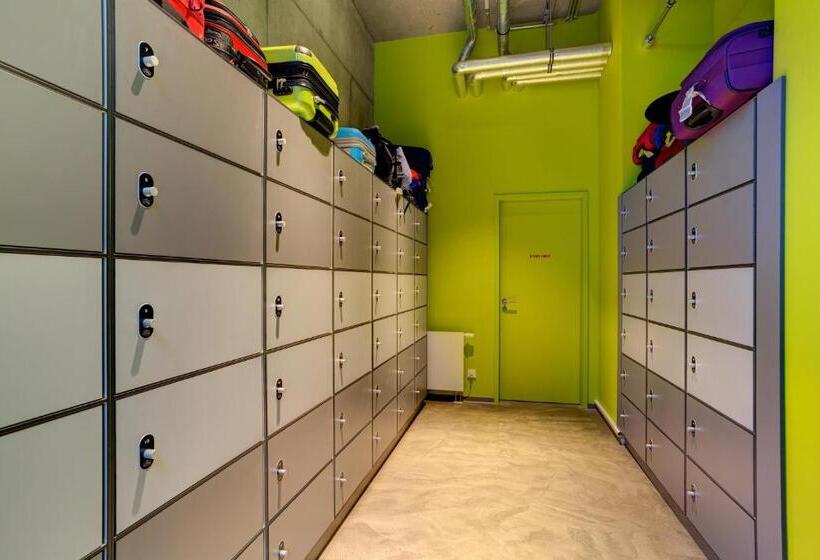 Meininger Hotel Berlin East Side Gallery