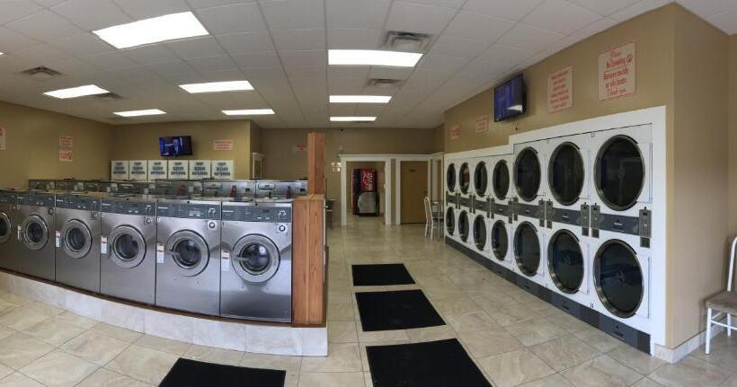 Мотель New Imperial Suites