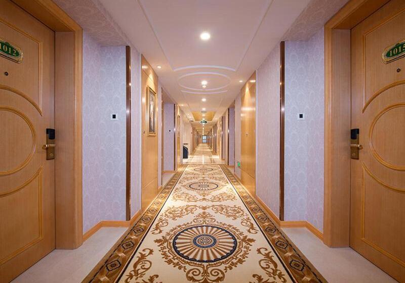 Vienna Hotel Chengdu Dafeng Subway Station