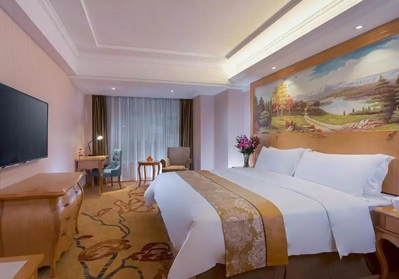 Vienna Hotel Chengdu Dafeng Subway Station