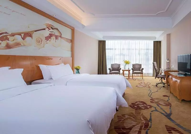 Vienna International Hotel Guangzhou Changlong Qifu Xincun