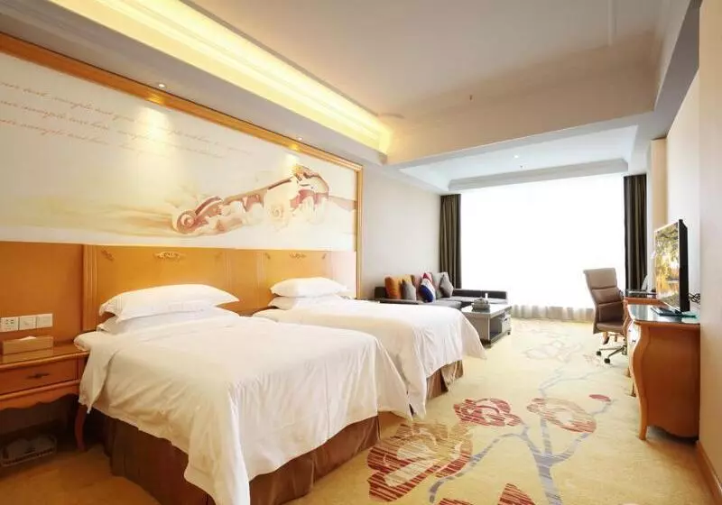 Vienna International Hotel Guangzhou Changlong Qifu Xincun