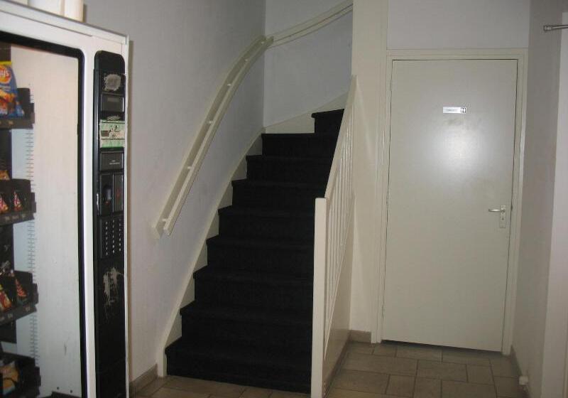 هاستل Guest House Amsterdam