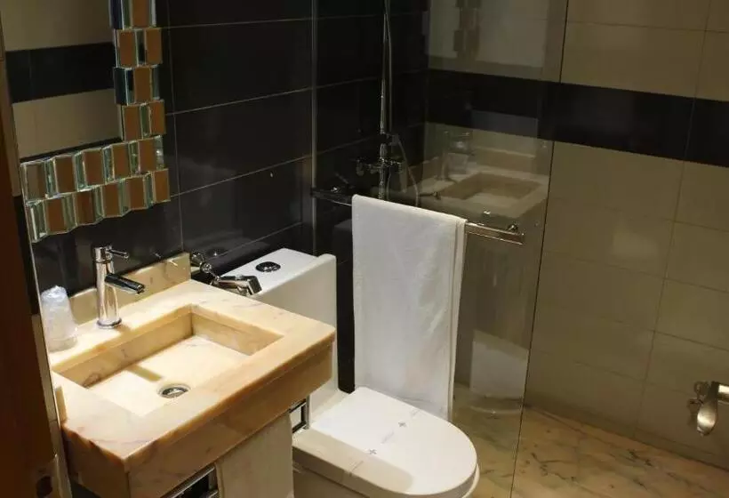 هتل Morenos Boutique