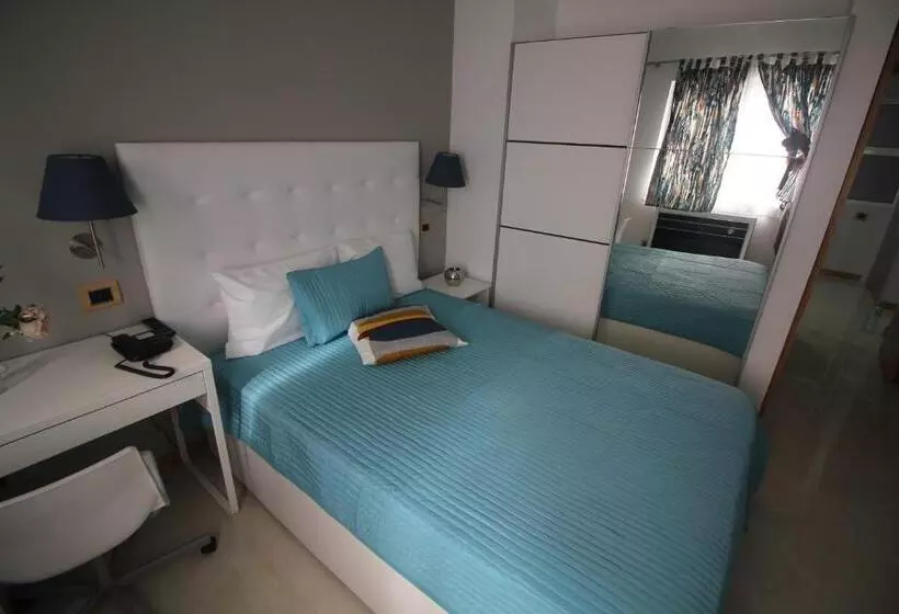 هتل Morenos Boutique