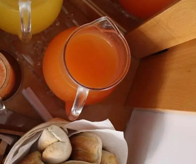 هتل Morenos Boutique