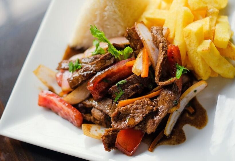 Rado Hotel Santa María