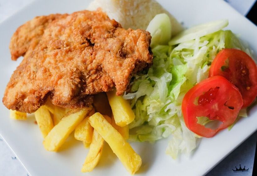 Rado Hotel Santa María