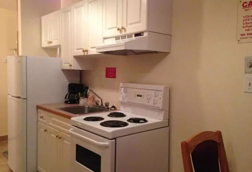 Western Budget Motel Peace River