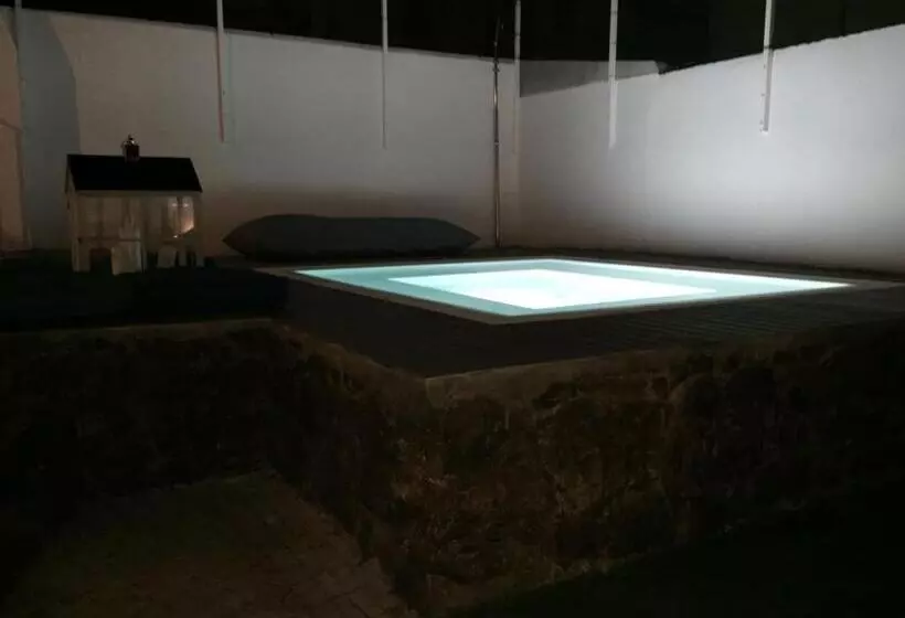 ユースホステル Art 4 You Cascais Suites