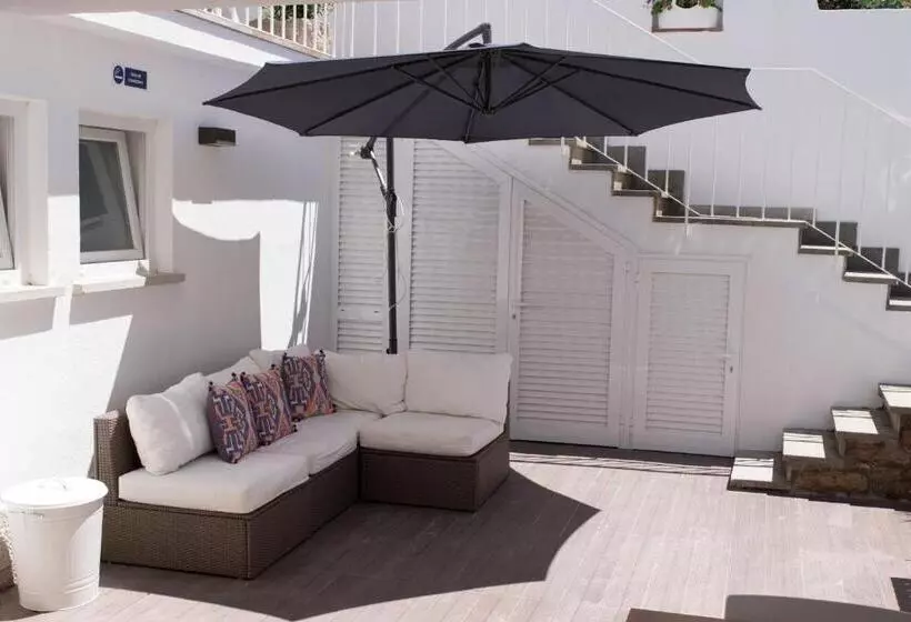 ユースホステル Art 4 You Cascais Suites