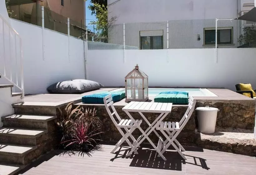ユースホステル Art 4 You Cascais Suites