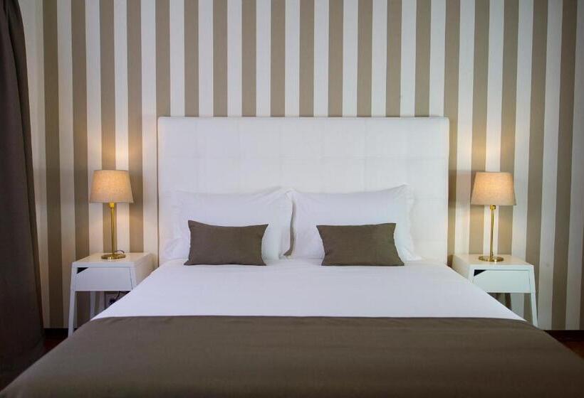 ユースホステル Art 4 You Cascais Suites