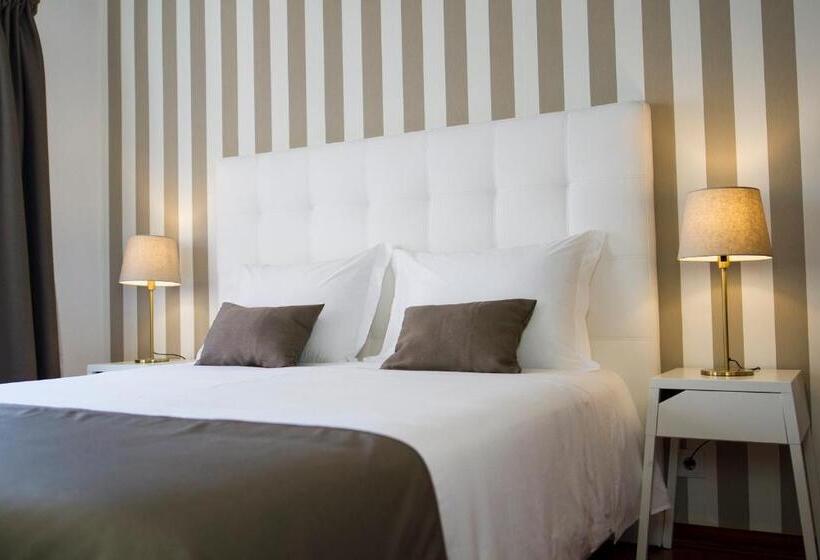 ユースホステル Art 4 You Cascais Suites