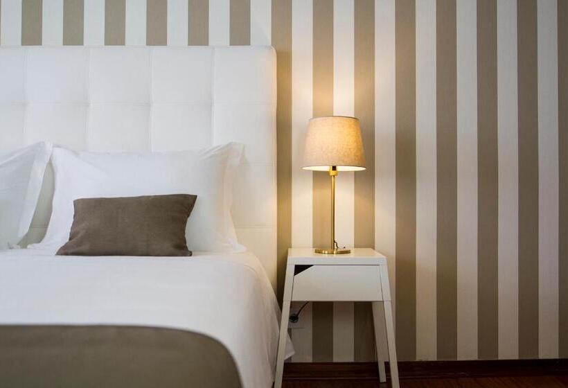 ユースホステル Art 4 You Cascais Suites