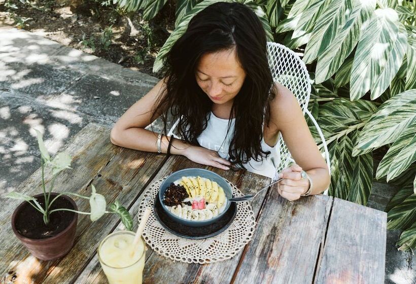 Dreamsea Surf Resort Nicaragua