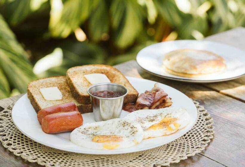 Dreamsea Surf Resort Nicaragua