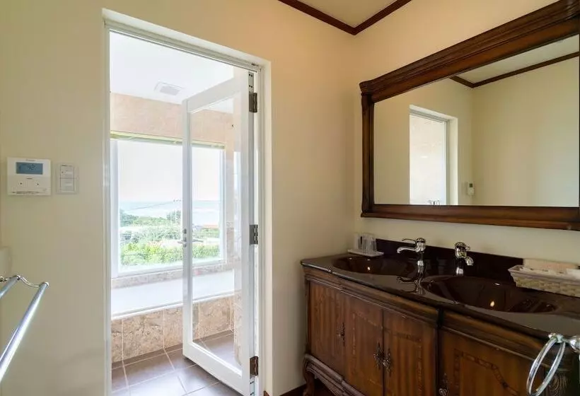 Hotelli Auberge Bonne Chere Raout