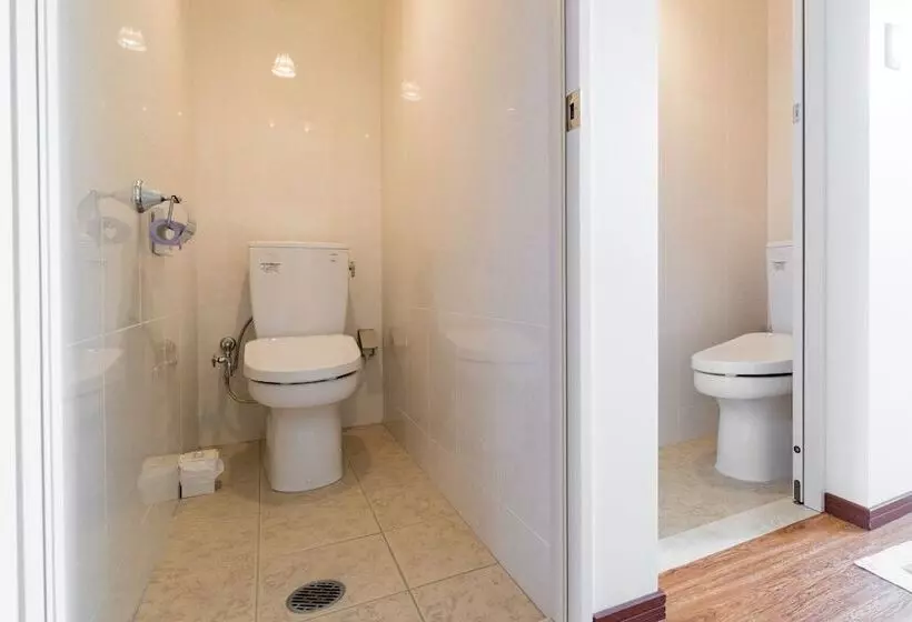Hotelli Auberge Bonne Chere Raout