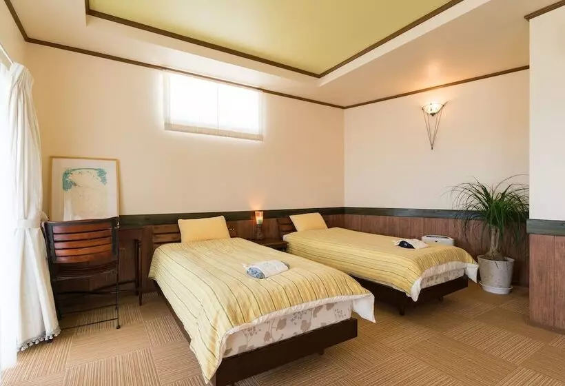 Hotelli Auberge Bonne Chere Raout