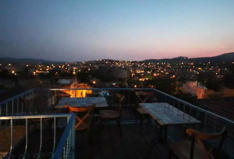 Hotelli Bergama Tas Konak